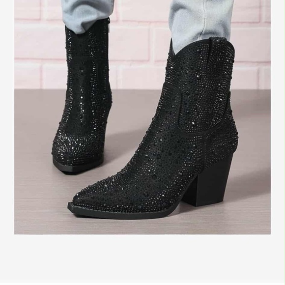 Rhinestone Cowboy Bling Bling Sparkly Pointed Toe Western Bootie Black sz 9 - Picture 2 of 10